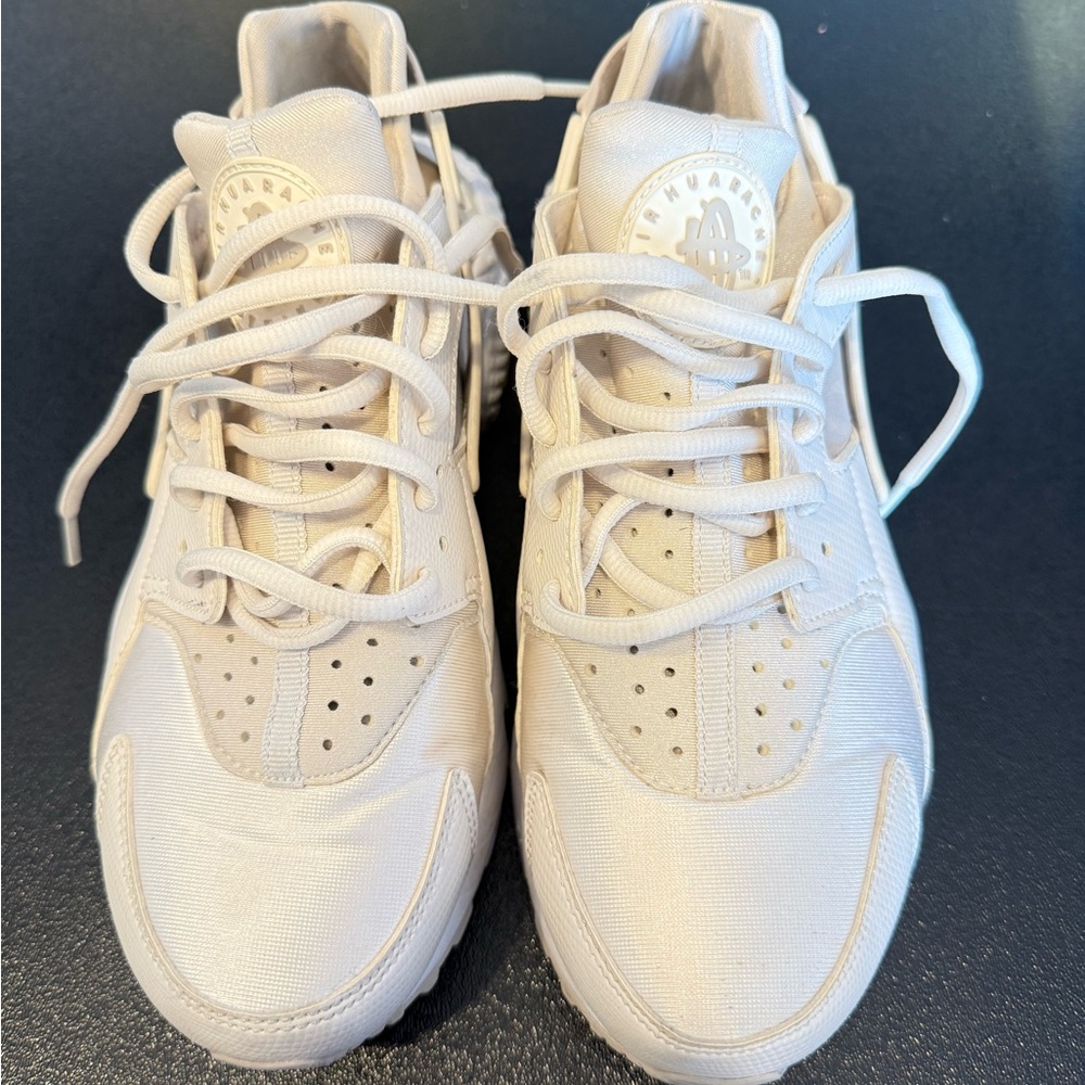 Nike Huarache Tan Sneakers Size 7 Y